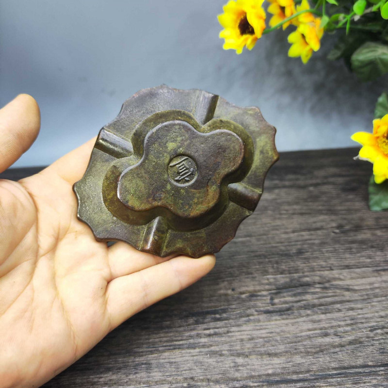 Antique collection, vintage -p - Vintage Collectible Ashtrays review and price